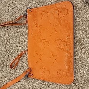 Leather skull clutch
